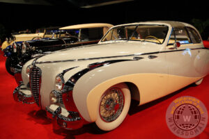 transportation, transportations, car, cars, automobile, automobiles, auto, autos, 1949 delahaye type 175, coupe de ville, 1949, delahaye, delahayes, french car, french cars, french, curve, curvy, sexy, elegant, elegance, european car, european cars, tail light, headlight, headlights, grille, hood ornament, hood ornaments, vehicle, vehicles, vintage car, vintage cars, old car, old cars, classic car, classic cars, import car, import cars, classic, vintage, old, retro, nostalgia, nostalgic, collector car, collectors car, wing tong, wingsdomain