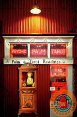 Madame Lauries Psychic Palm Tarot Fortune Be Told Closed For Holiday Please Use ATM Circa 2016